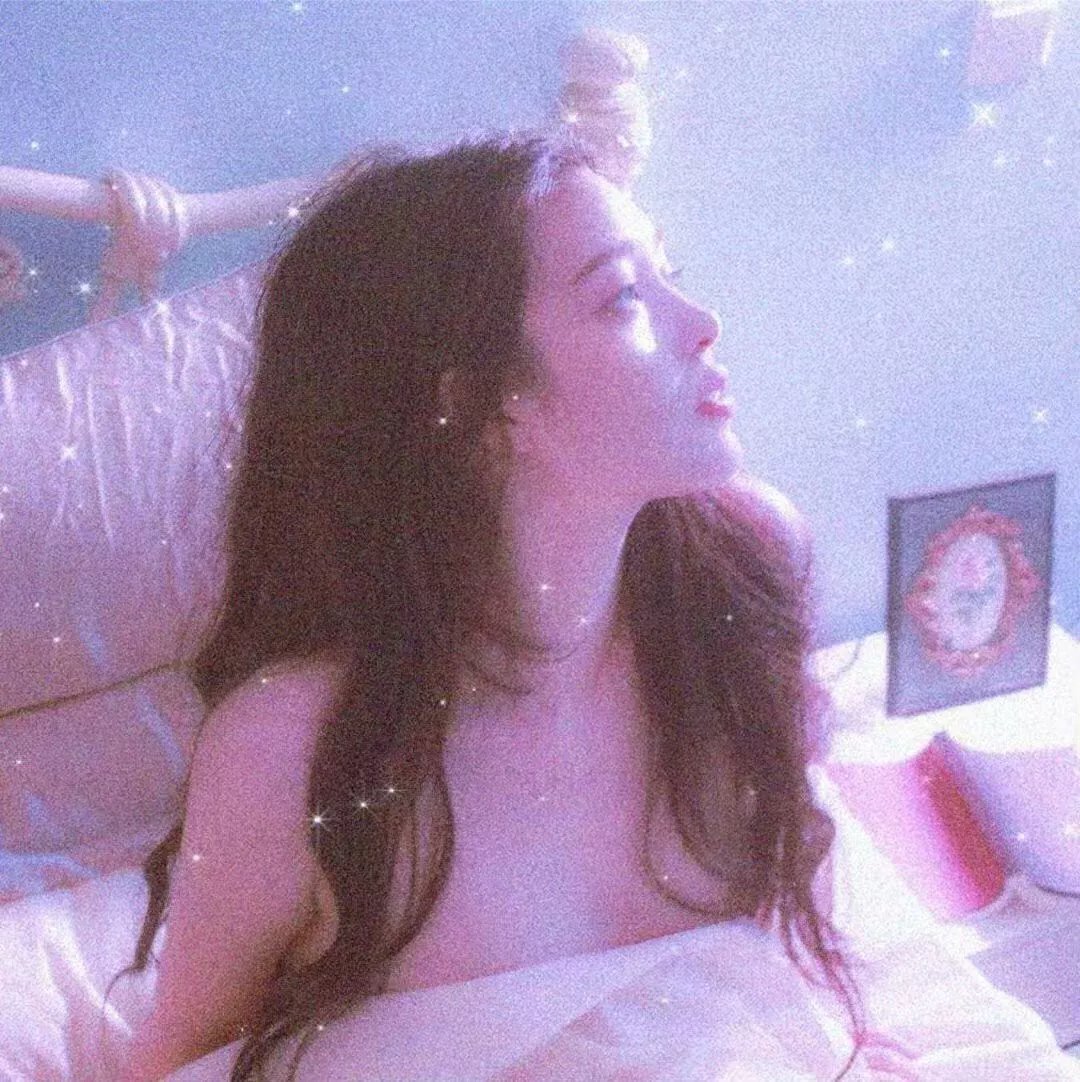 开局10000亿，我靠花钱逆袭